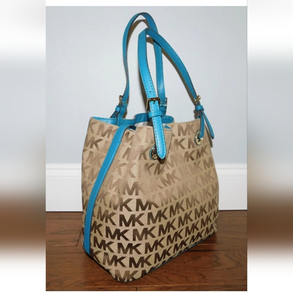 NWOT Michael Kors Handbag